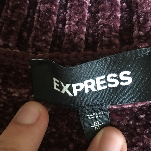 Express Sweater - Picture 3 of 3